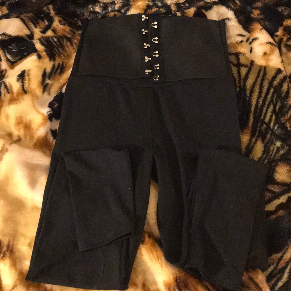 Corset leggings